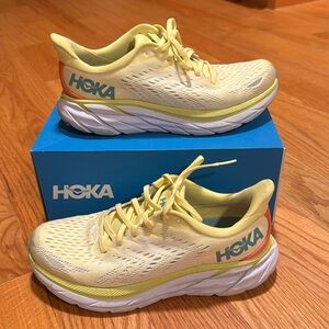 Yellow hokas
